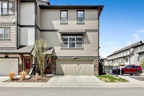 401, 32 Horseshoe Crescent Cochrane AB T4C2P4