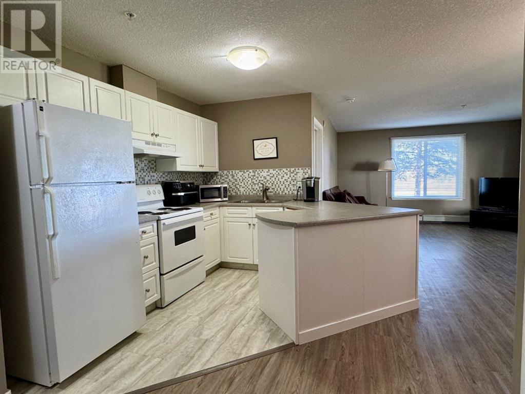 110, 9930 100 Avenue
