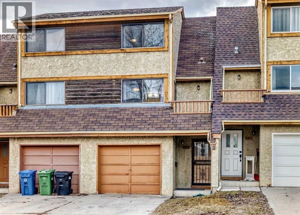 6909 Ranchero Road NW