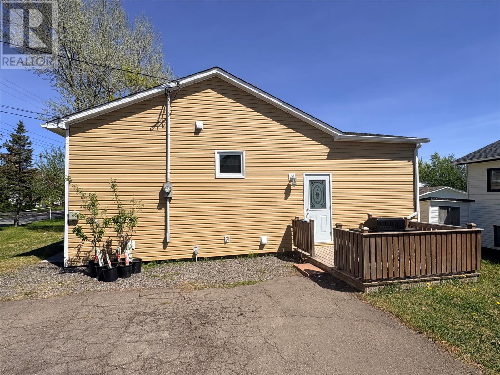 9 Fairview Street