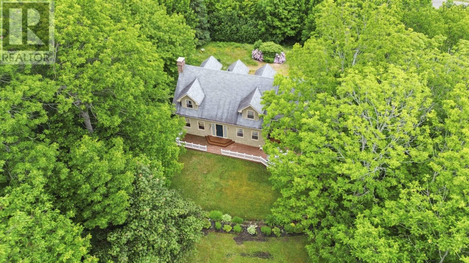 24 Annavista Heights