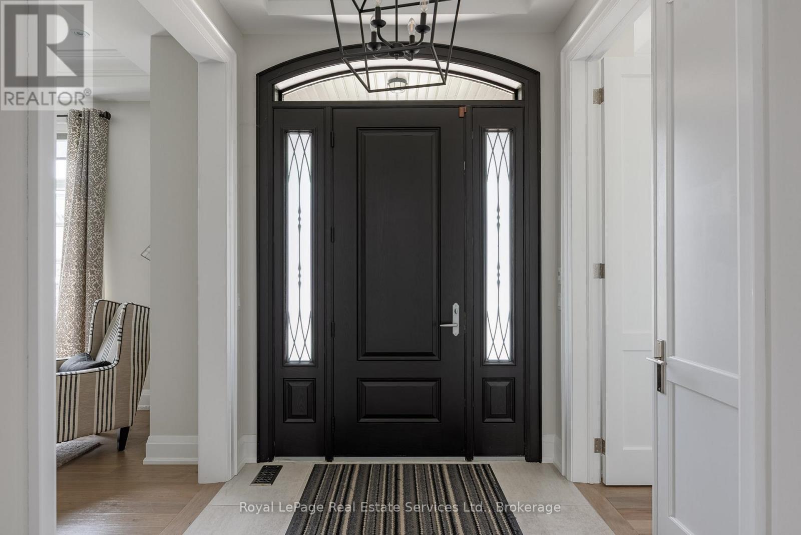215 PRINCE GEORGE CRESCENT