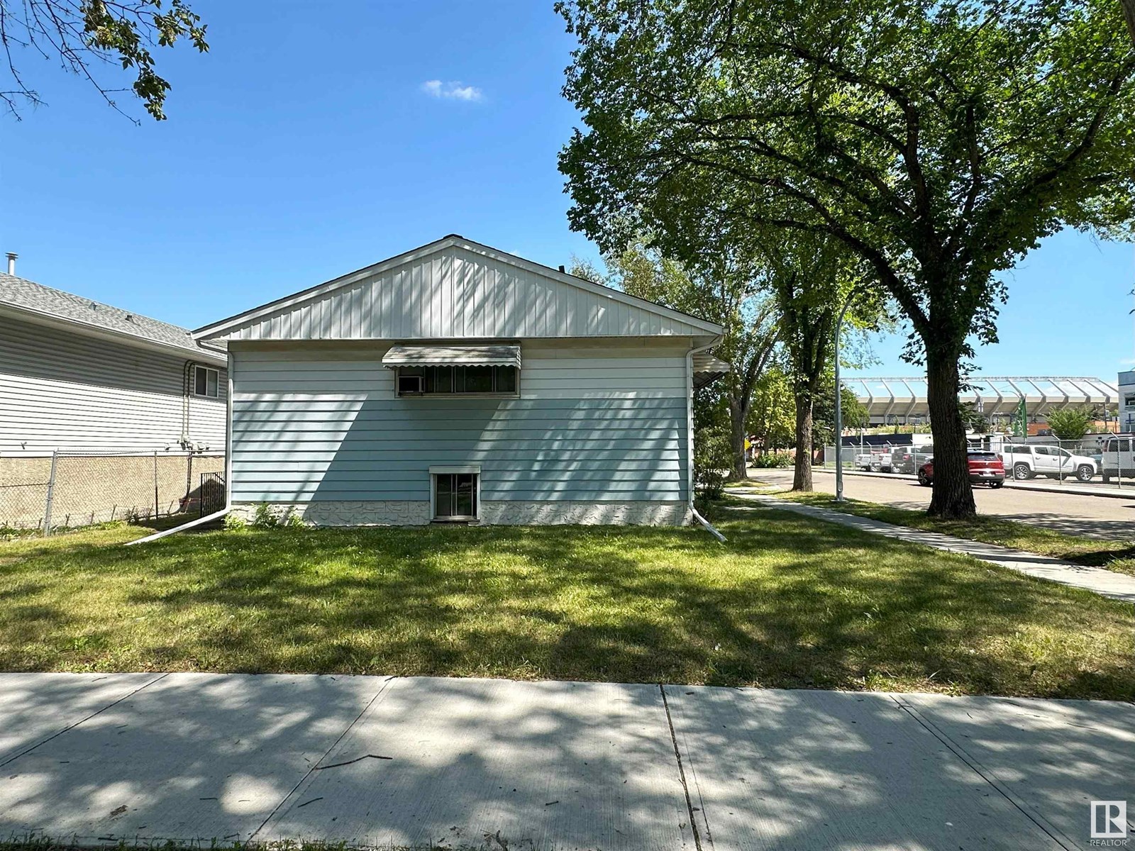 9108 112 AV NW