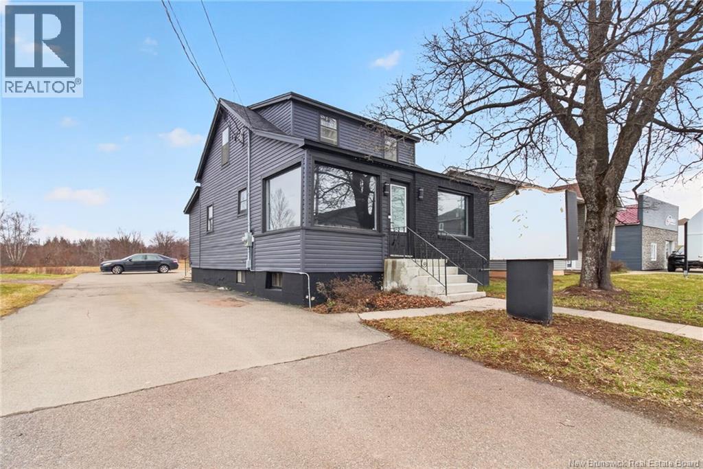 Photo 1 of 34 — 379 Champlain Street, Dieppe, NB E1A1P3