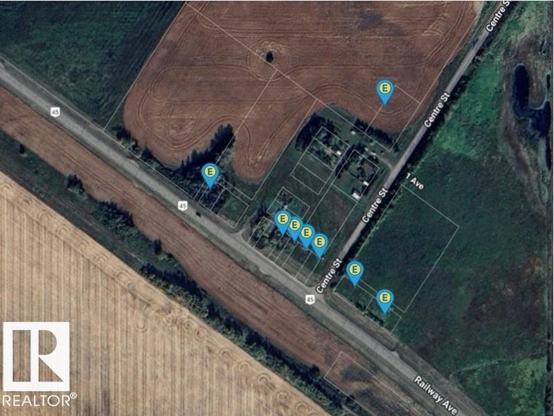 CENTRE STREET & RAILWAY AV