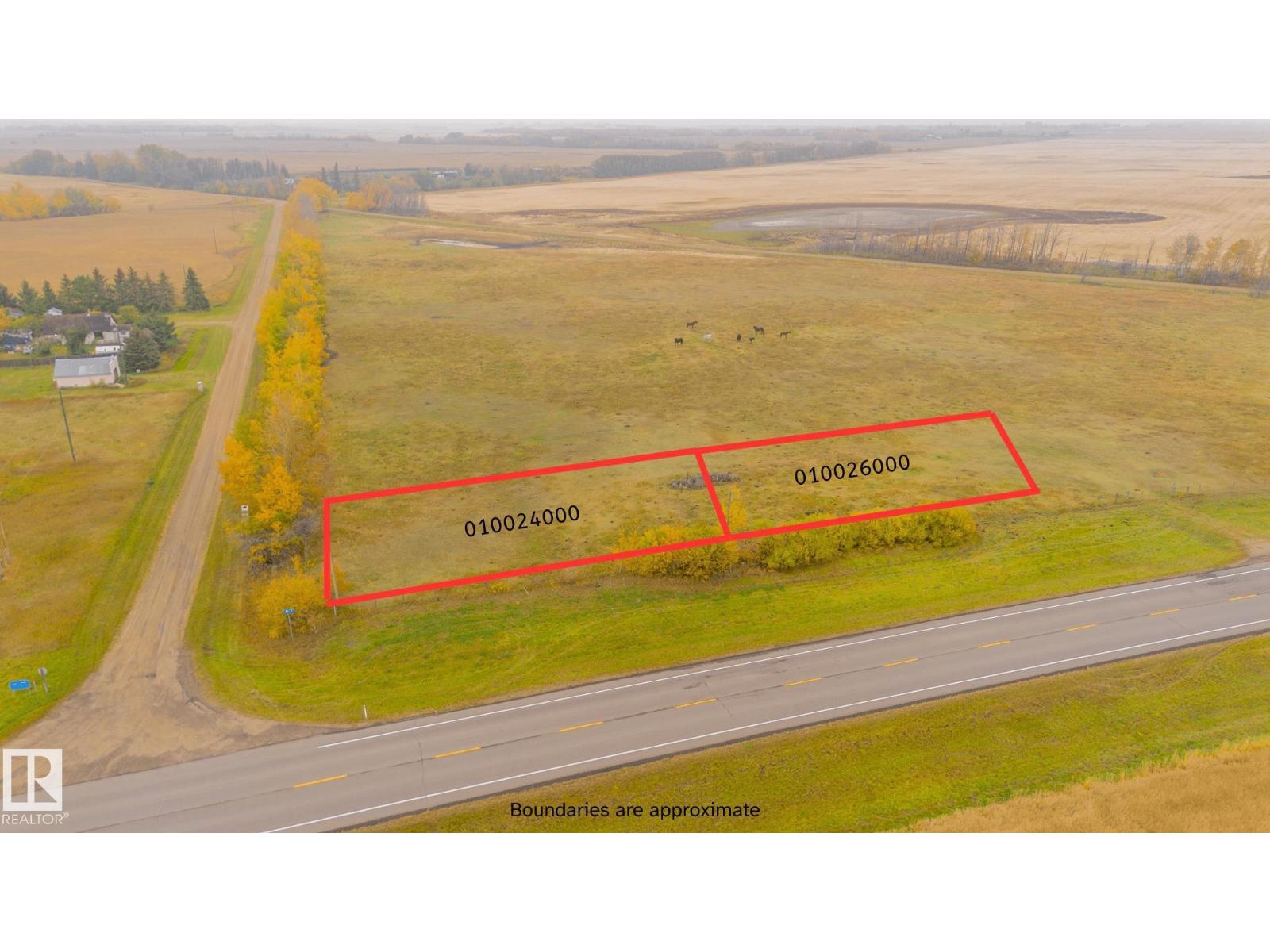 CENTRE STREET & RAILWAY AV