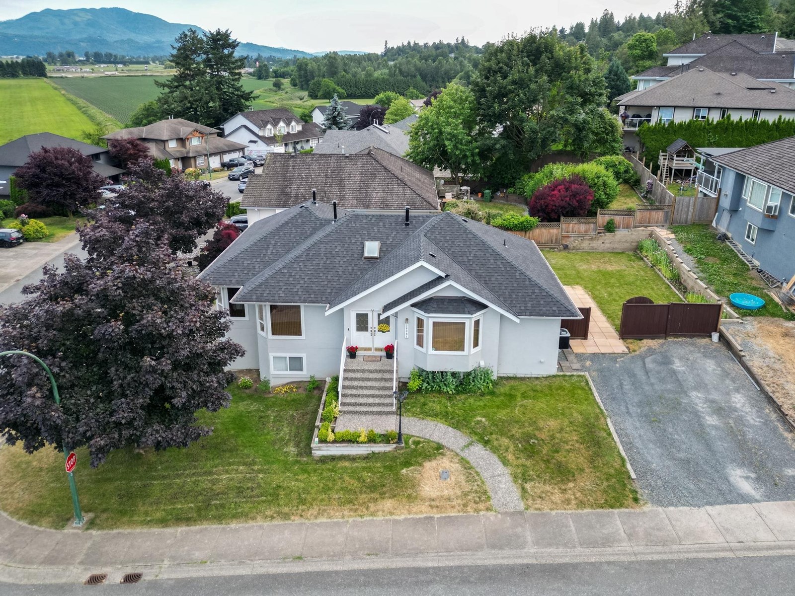 36381 COUNTRY PLACE