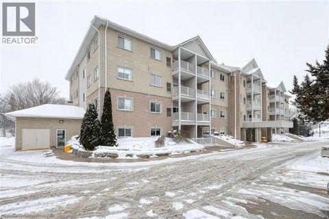 46 CANTERBURY Street Unit# 201 Ingersoll ON N5C1C4