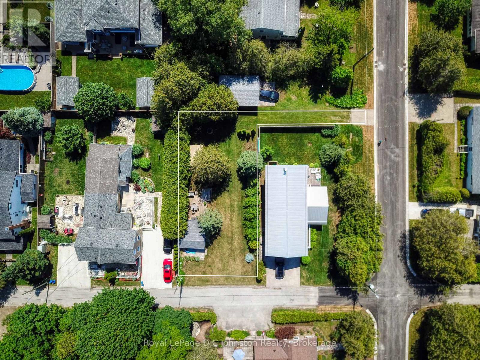 190 KNOWLES LANE