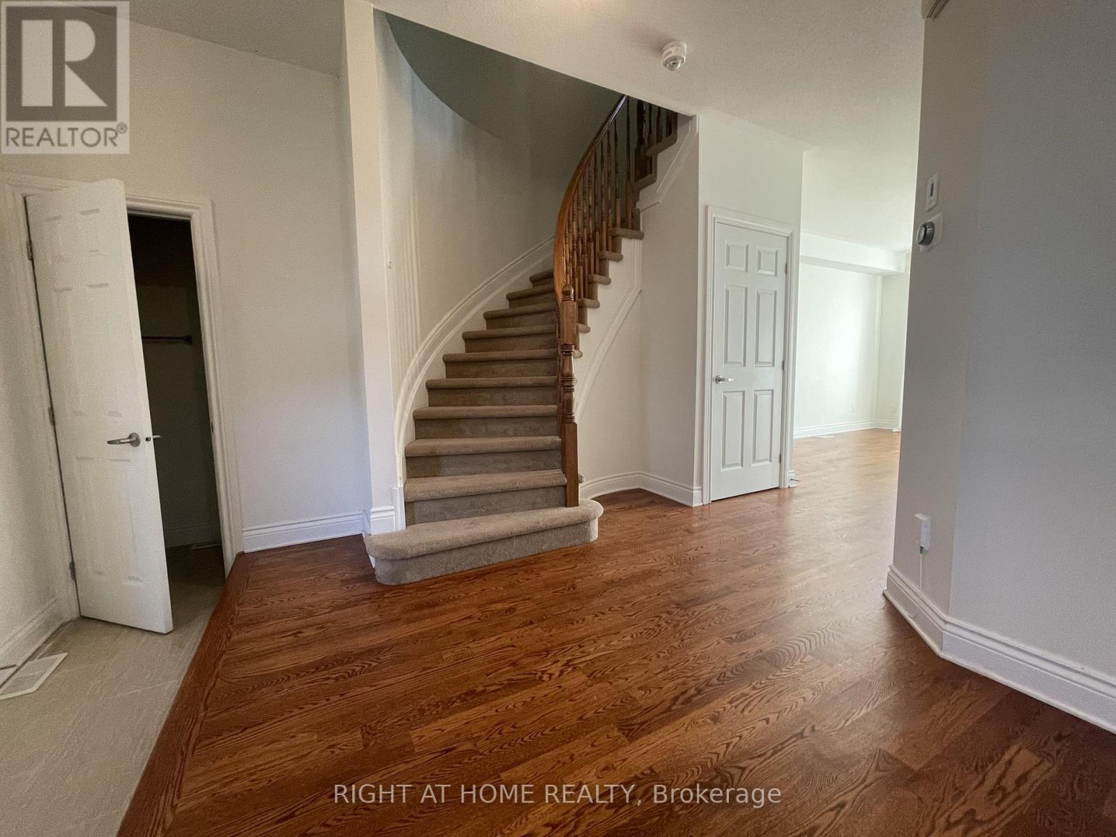 28 DESMOND TRUDEAU DRIVE