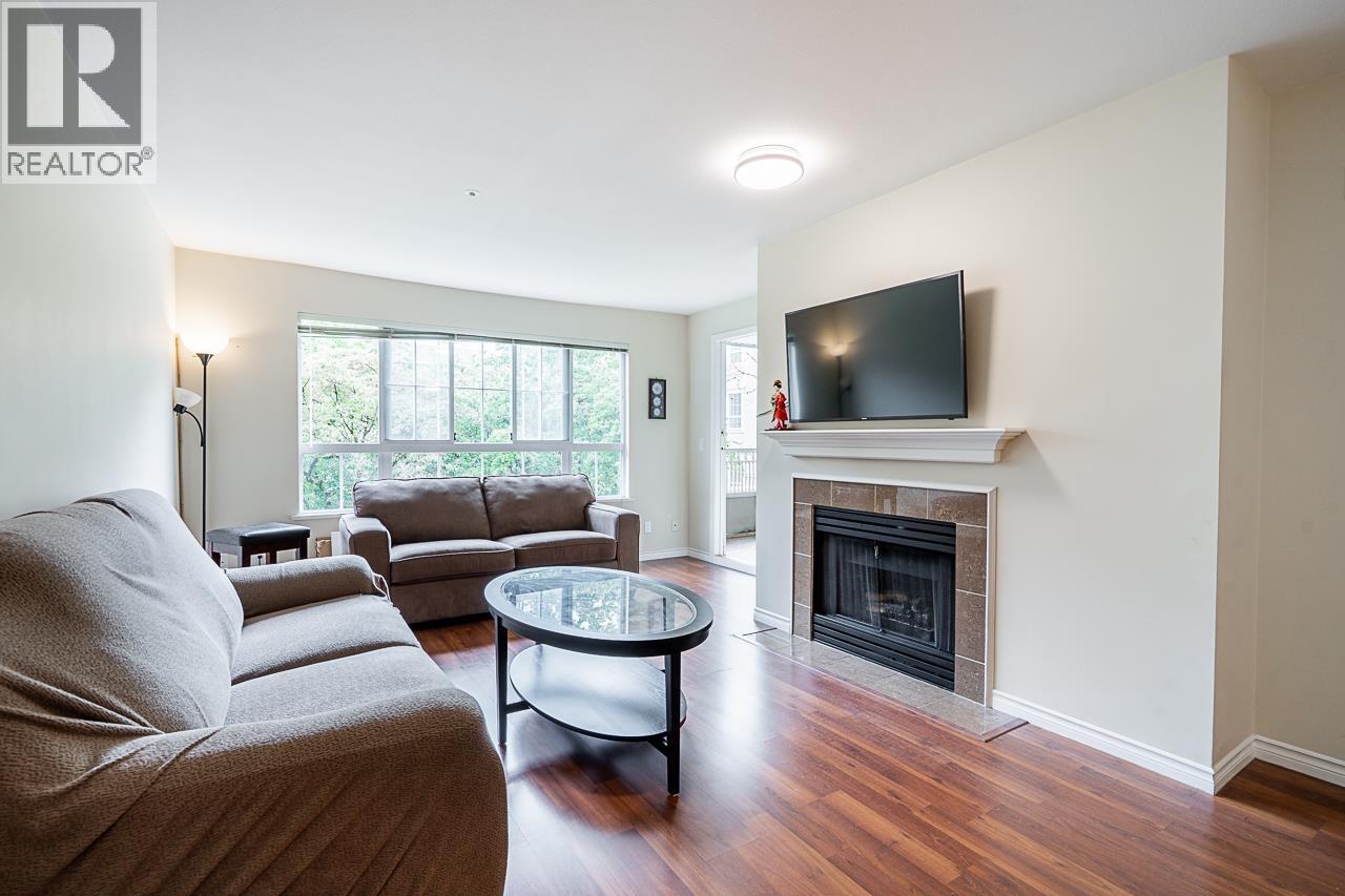 227 2980 PRINCESS CRESCENT