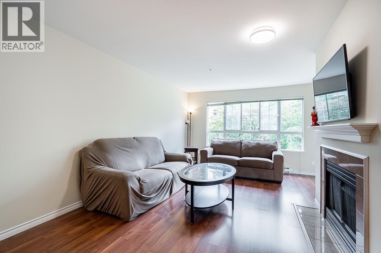 227 2980 PRINCESS CRESCENT