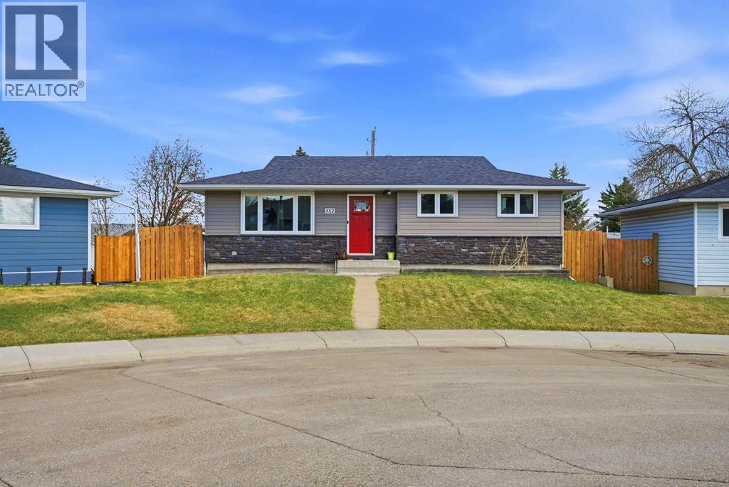 1012 Riddell Place SE