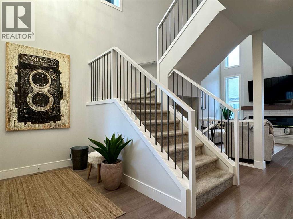 127 Goldenrod Road W