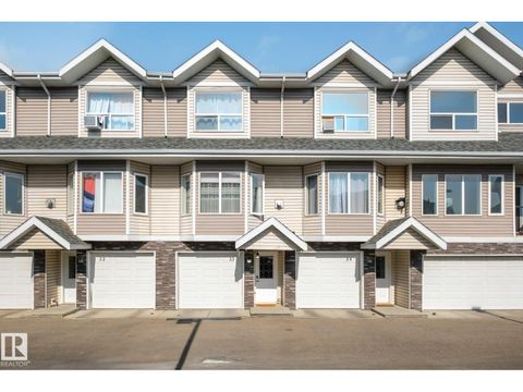 #33 13215 153 AV NW Edmonton AB T6V0B6