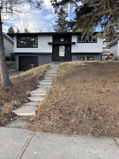 7147 8 Street NW Calgary AB T2K1G2
