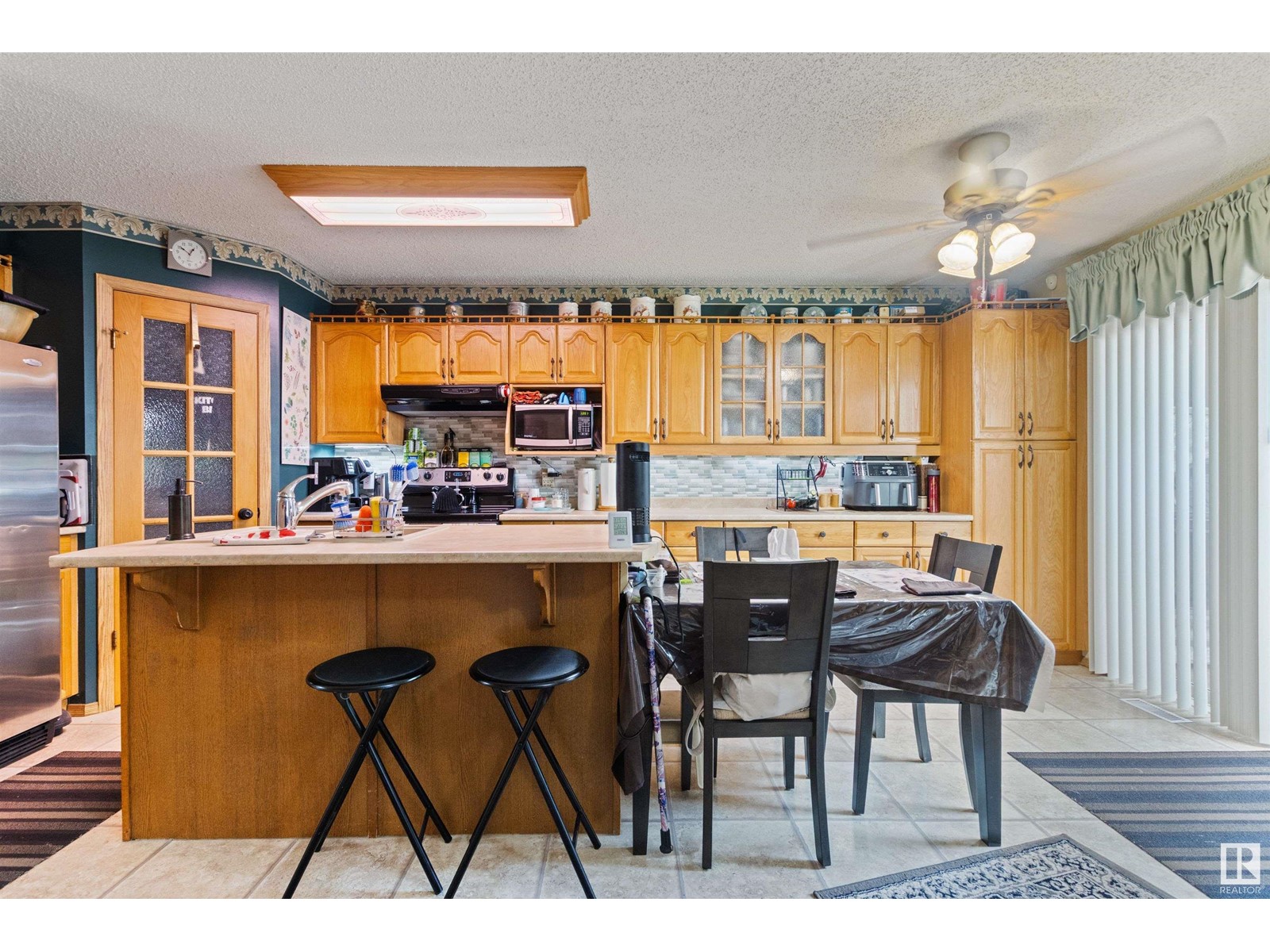 13 ABERDEEN CR