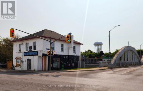 1 MOIRA STREET E Belleville ON K8P2S3