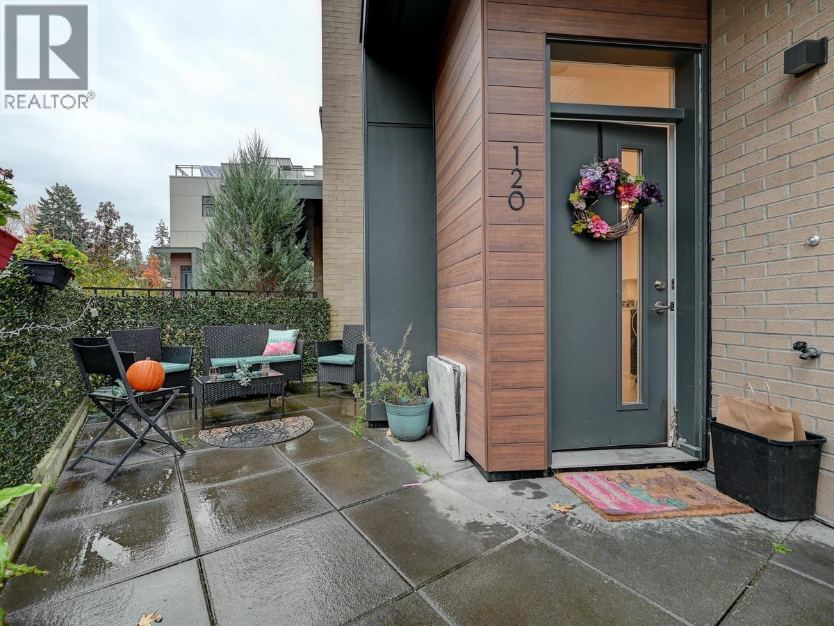 120 2035 GLENAIRE DRIVE