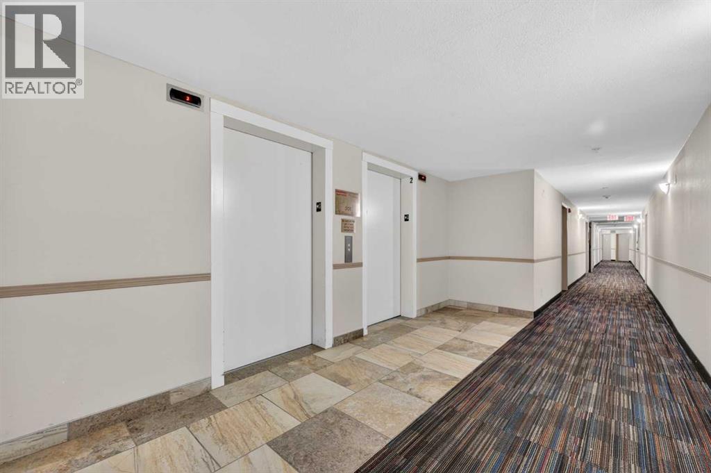 2329, 8 Bridlecrest Drive SW