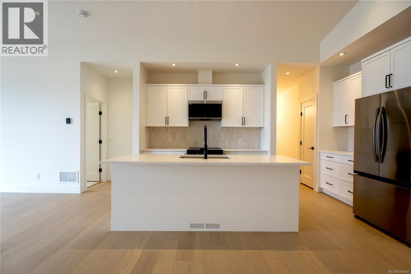 115 3116 Woodrush Dr
