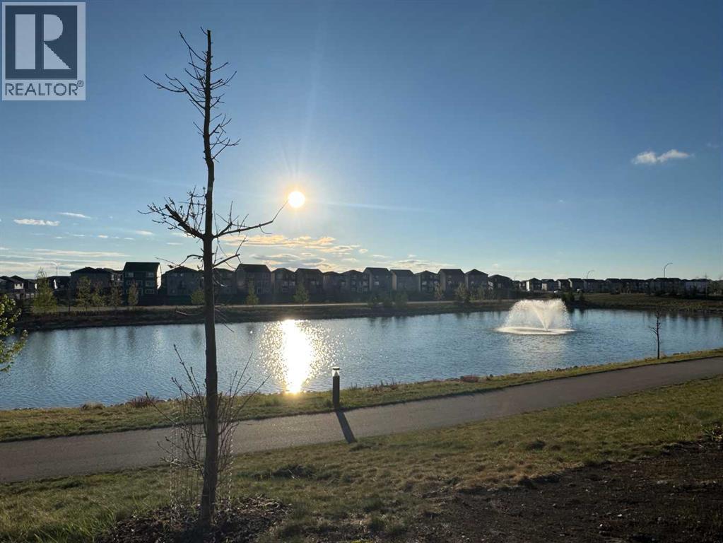 3112, 55 Lucas Way NW