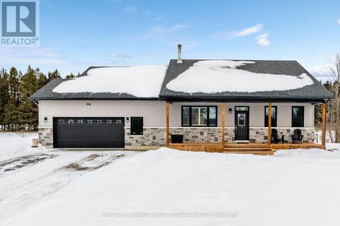 120 STIRLING CRESCENT North Grenville ON K0G1J0