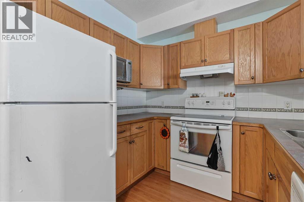 133, 2020 32 Street S