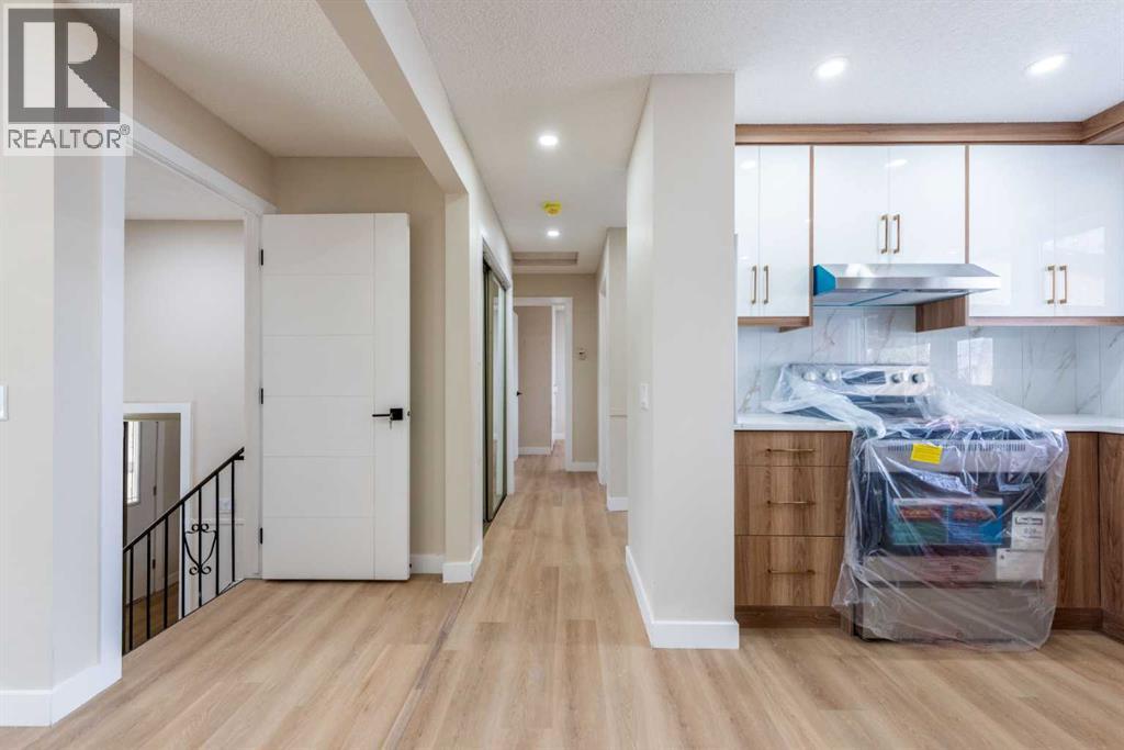 46 Marbrooke Circle NE