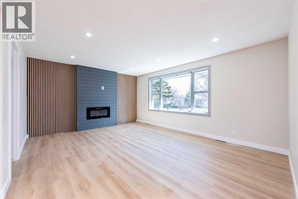 46 Marbrooke Circle NE