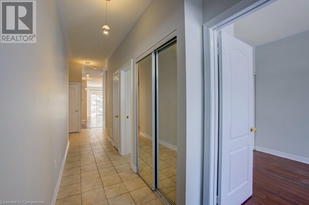 19 NIAGARA Drive Unit# 27