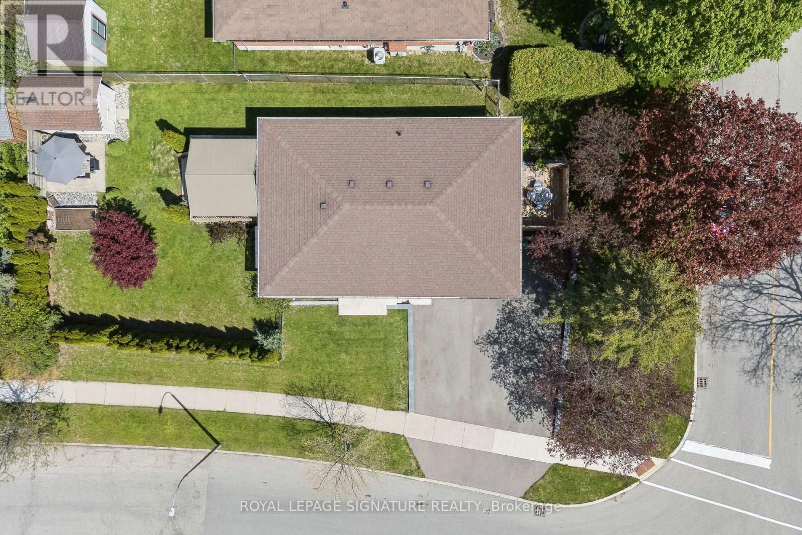 618 FERN ROAD