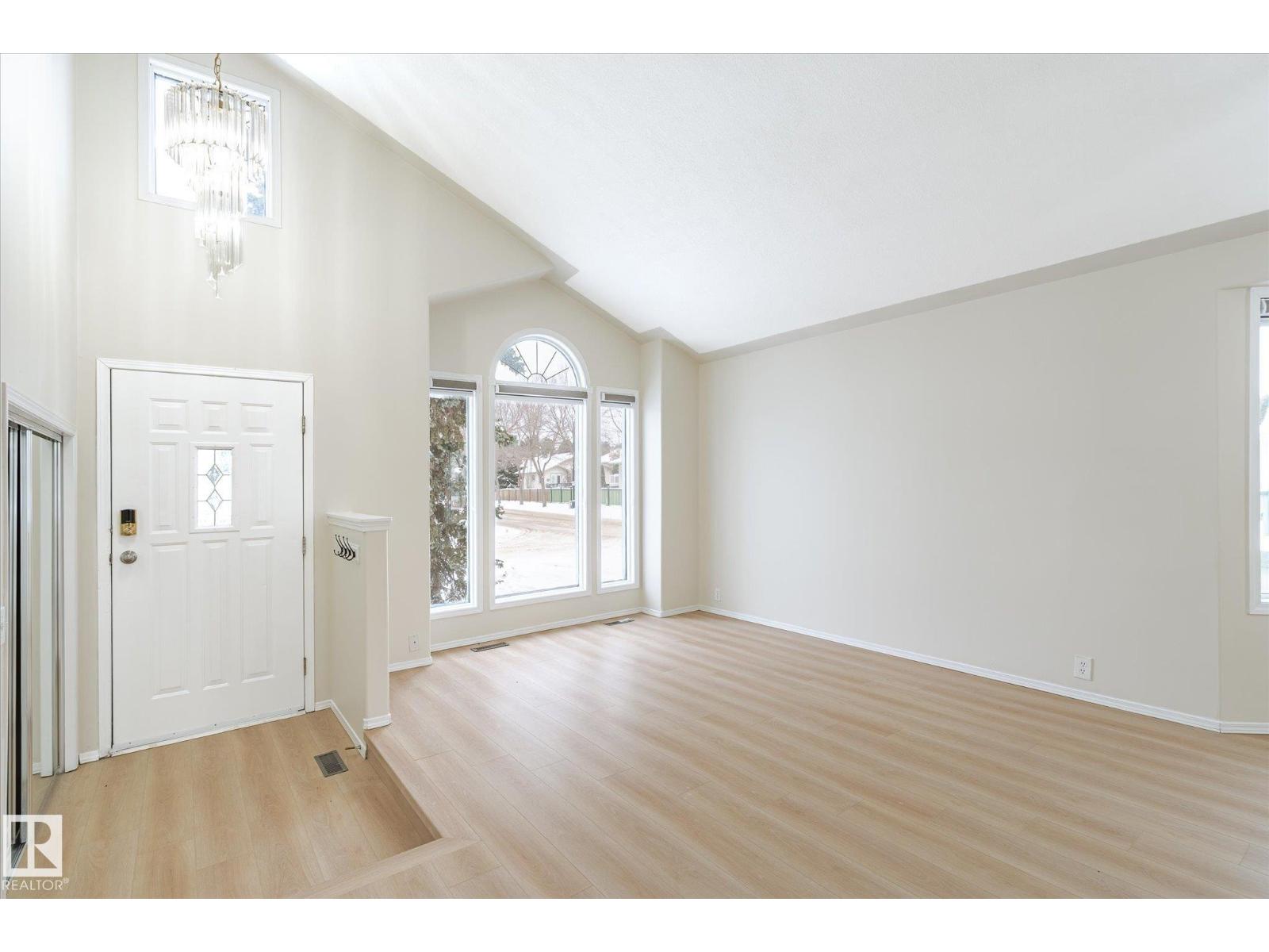 1187 POTTER GREENS DR NW