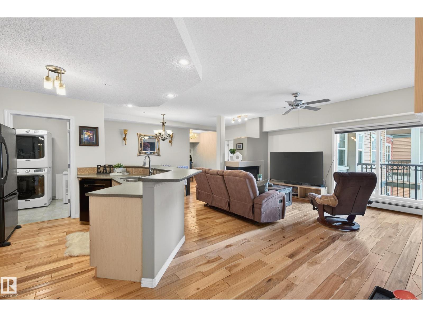 #307 5280 TERWILLEGAR BV NW