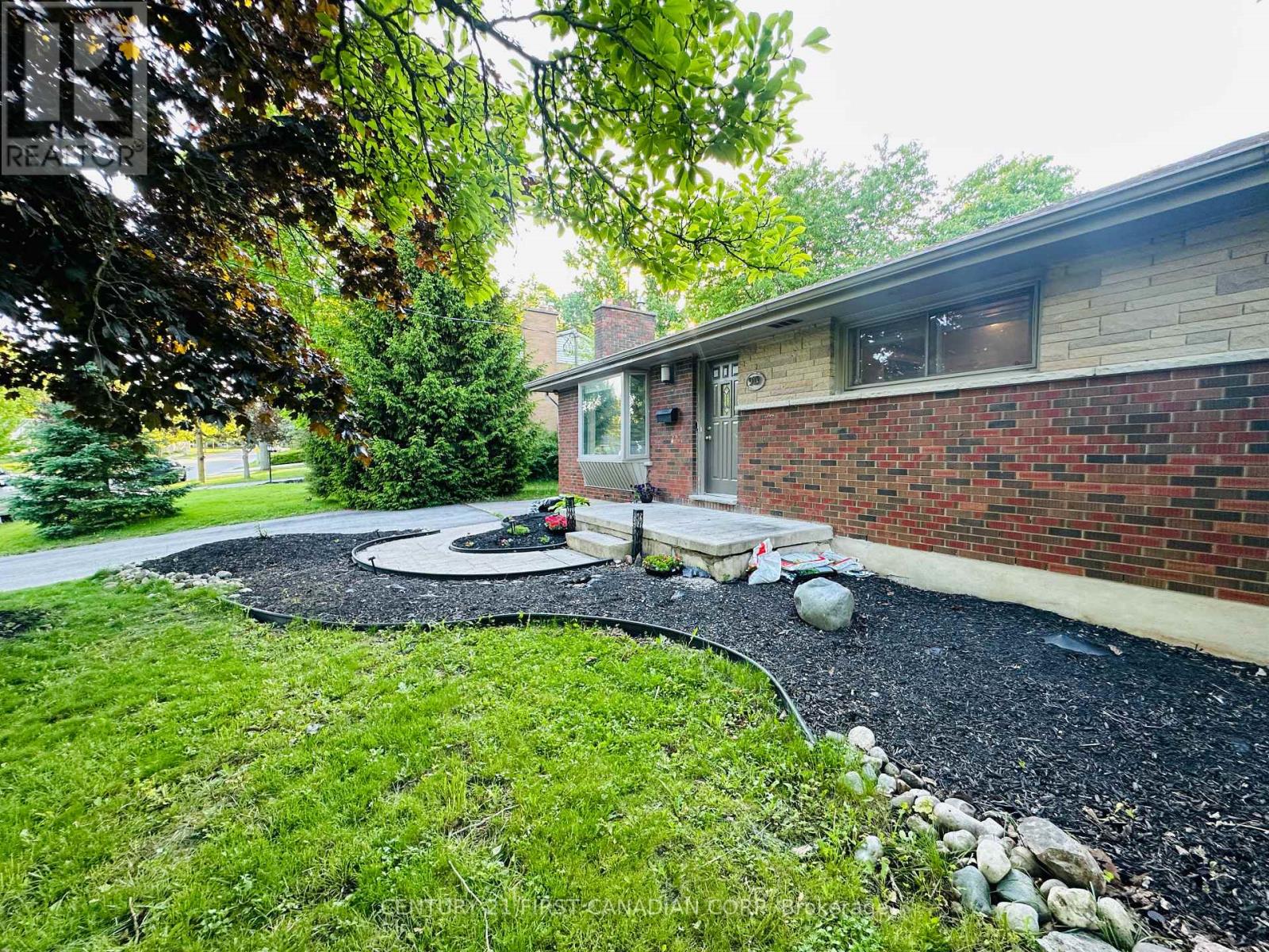 919 QUINTON ROAD