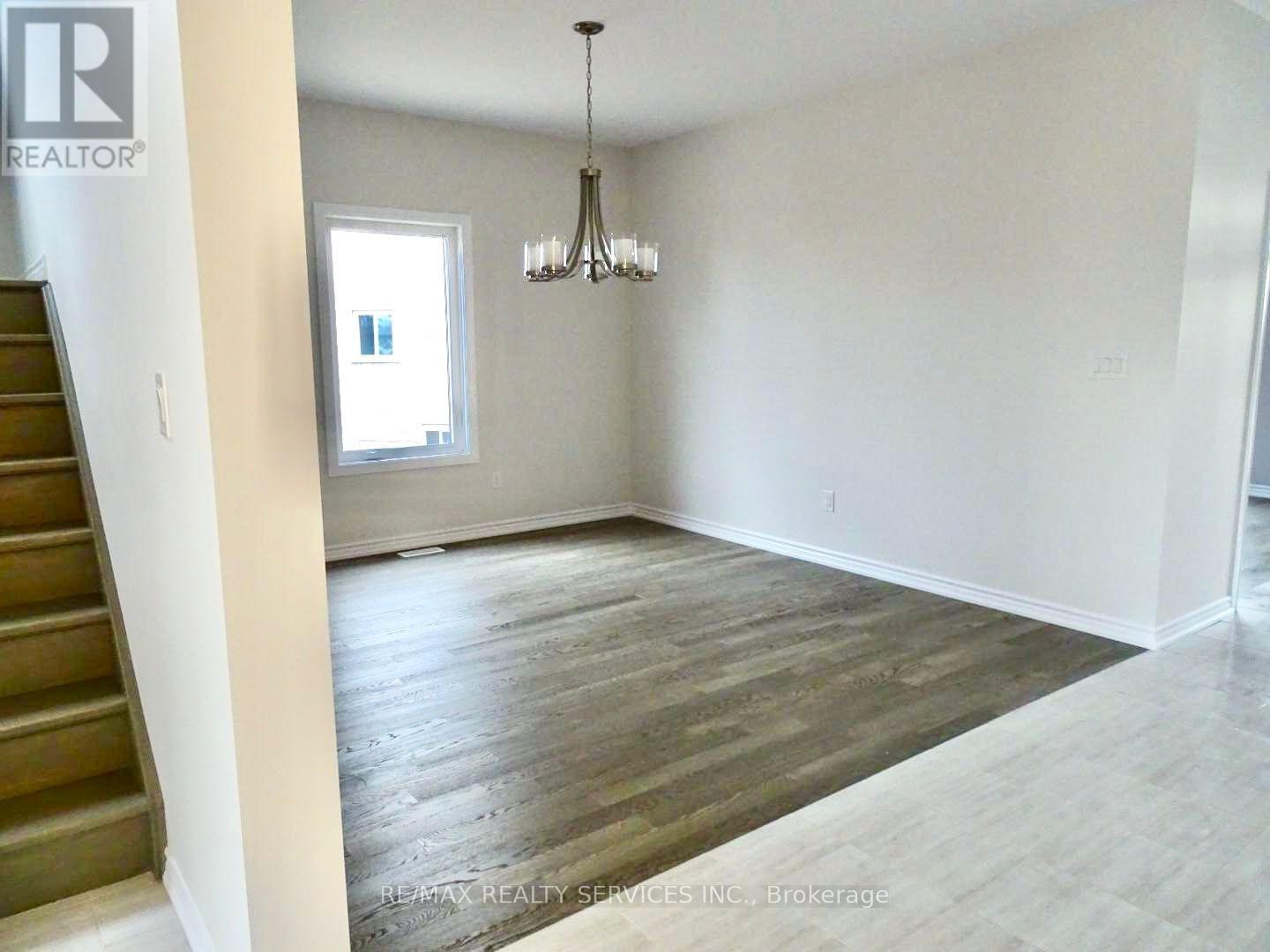 204 BETHUNE AVENUE
