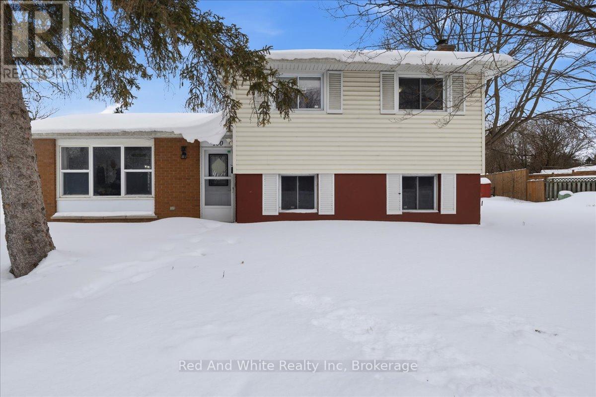 400 MIDWOOD CRESCENT