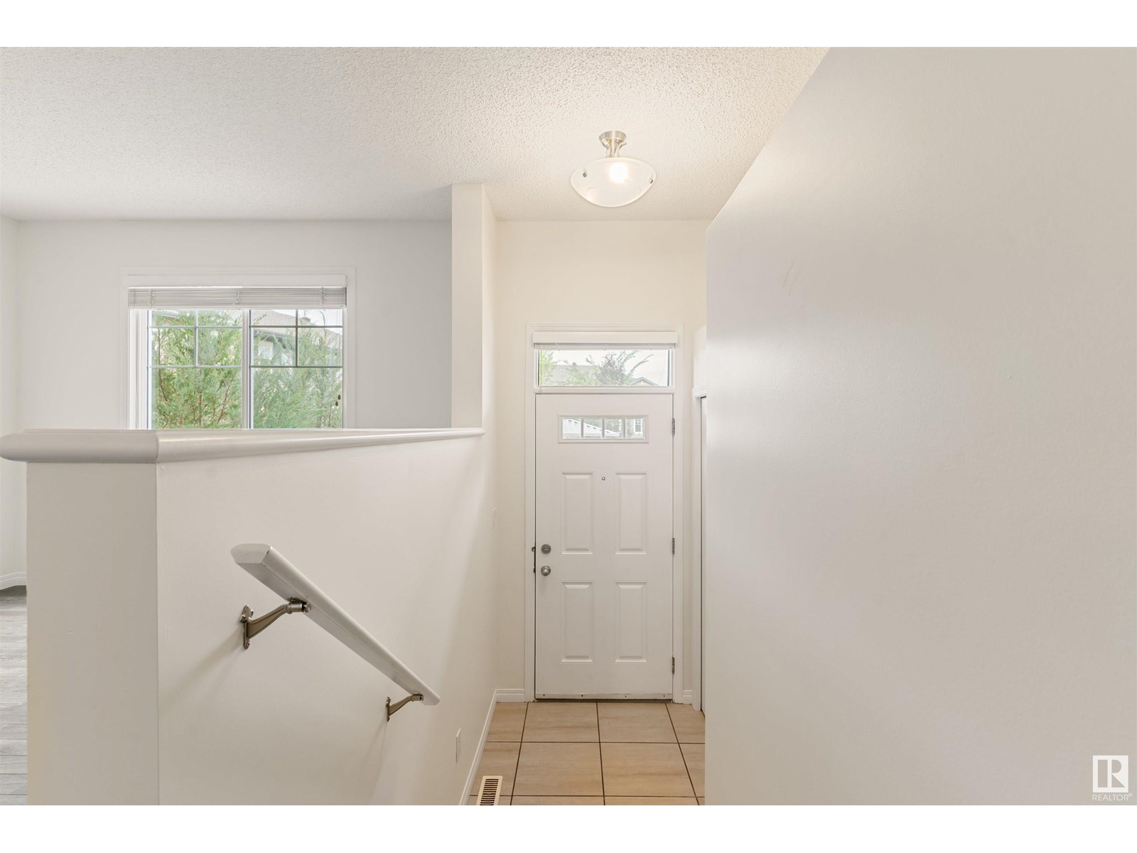 #52 1030 CHAPPELLE BV SW