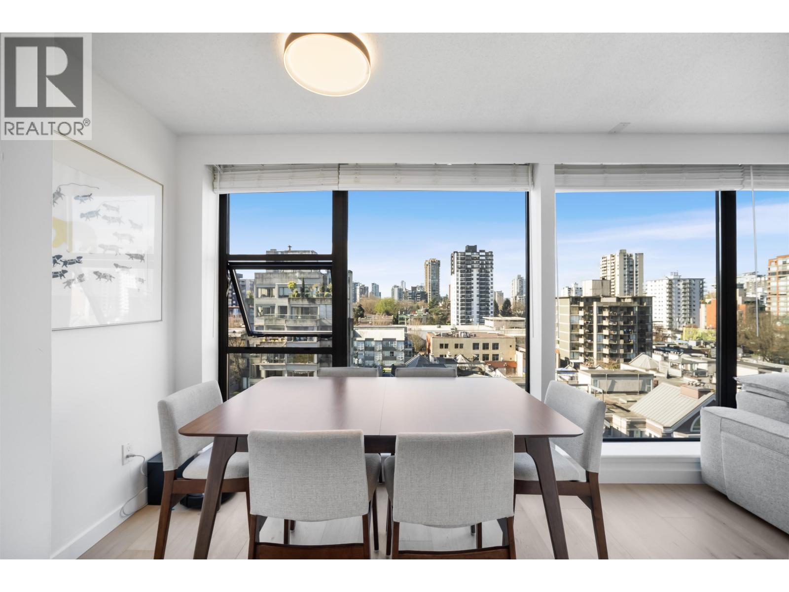 1002 1723 ALBERNI STREET