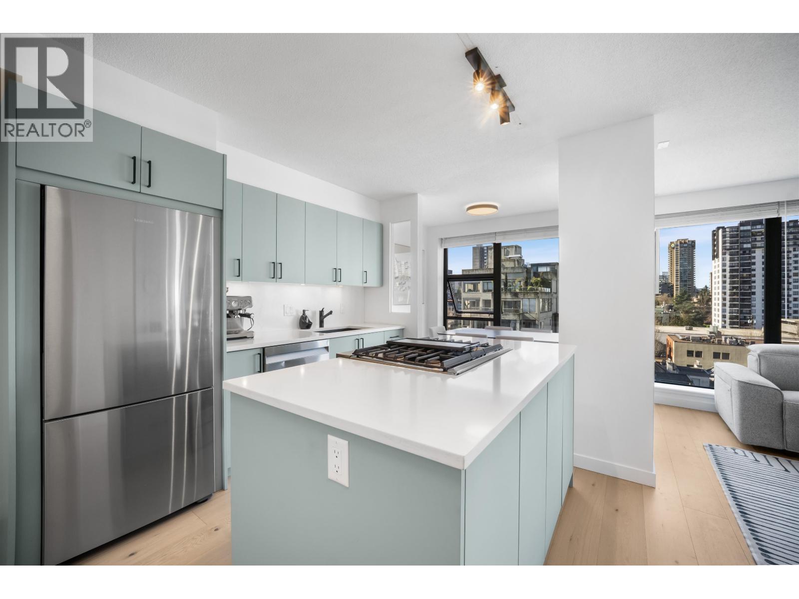 1002 1723 ALBERNI STREET