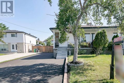 11 DARTFORD ROAD Brampton (Southgate) ON L6T2Z3
