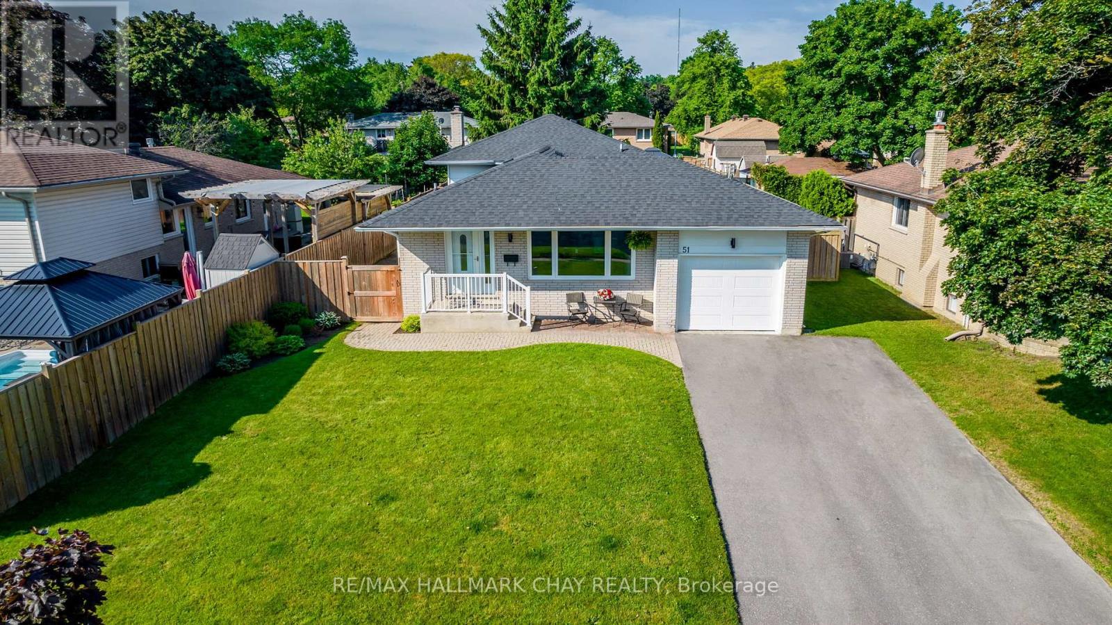 51 SPRINGHOME ROAD