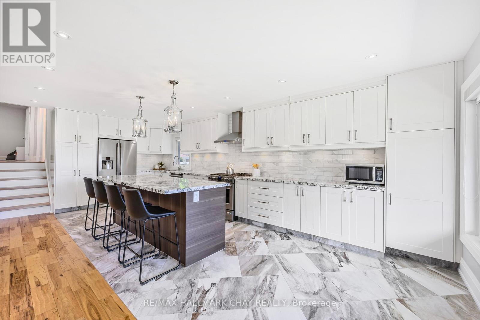 51 SPRINGHOME ROAD