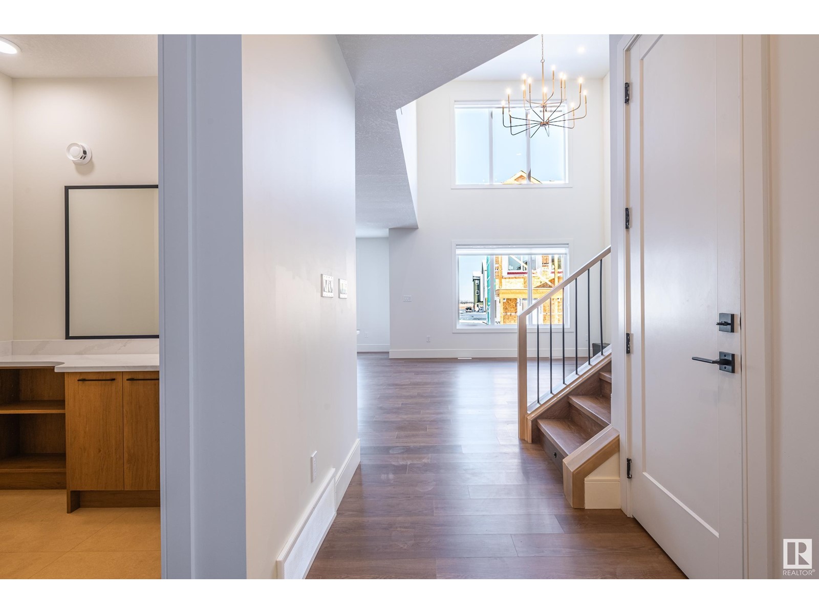 98 Edgefield Way