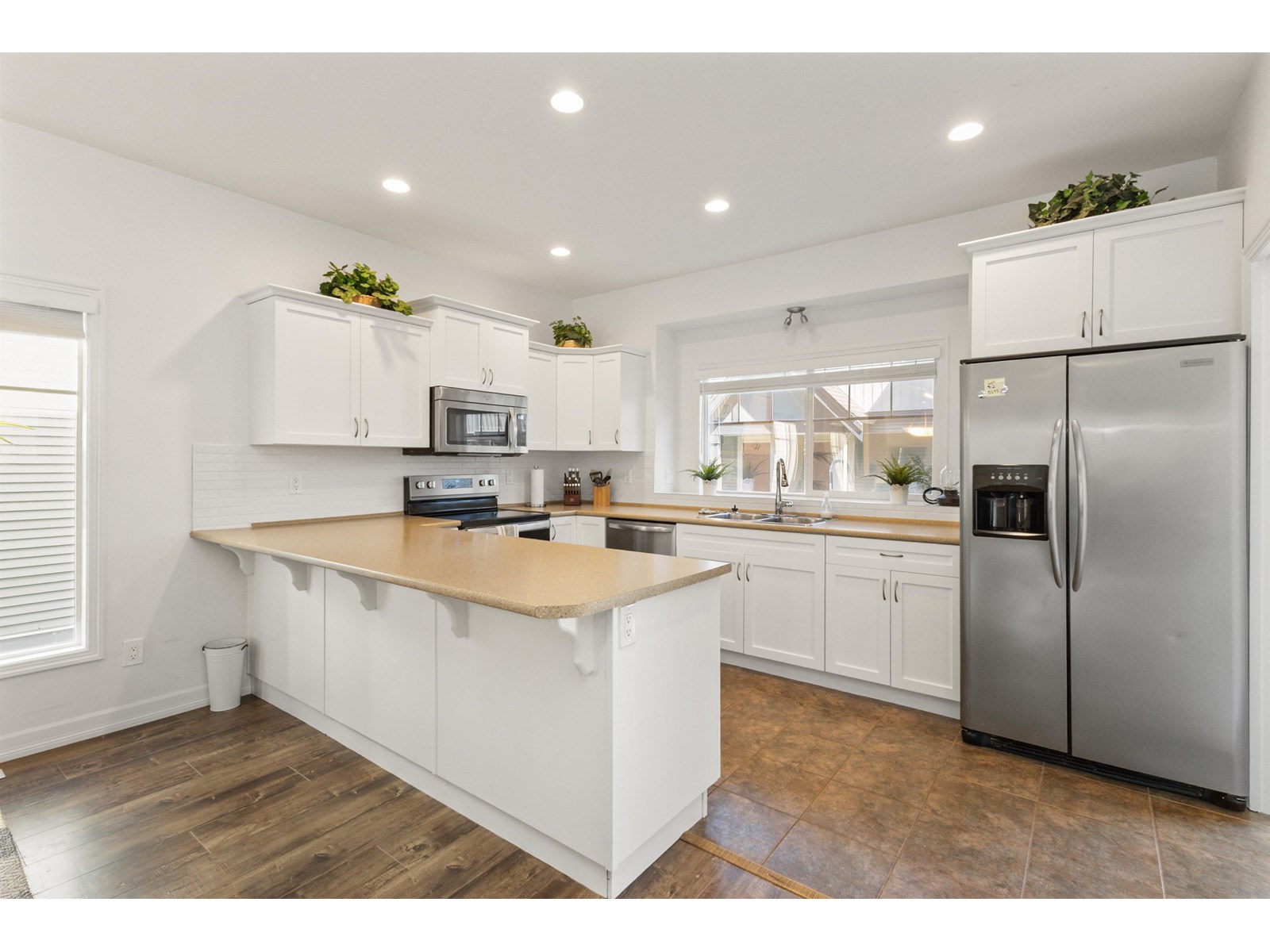 21 45450 SHAWNIGAN CRESCENT|Garrison Crossing