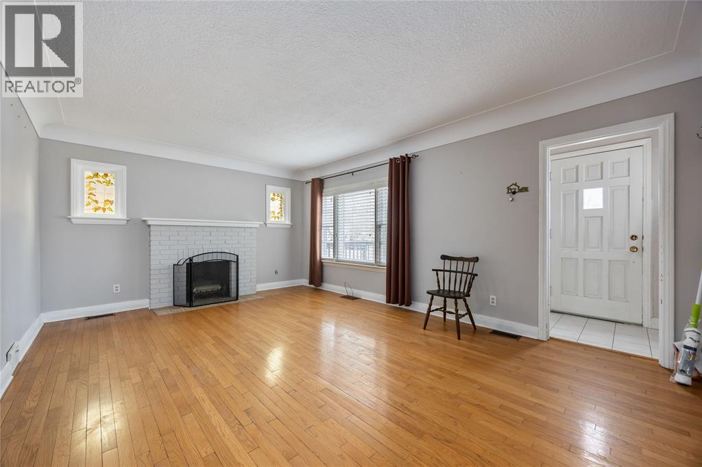 617 CATHCART BOULEVARD