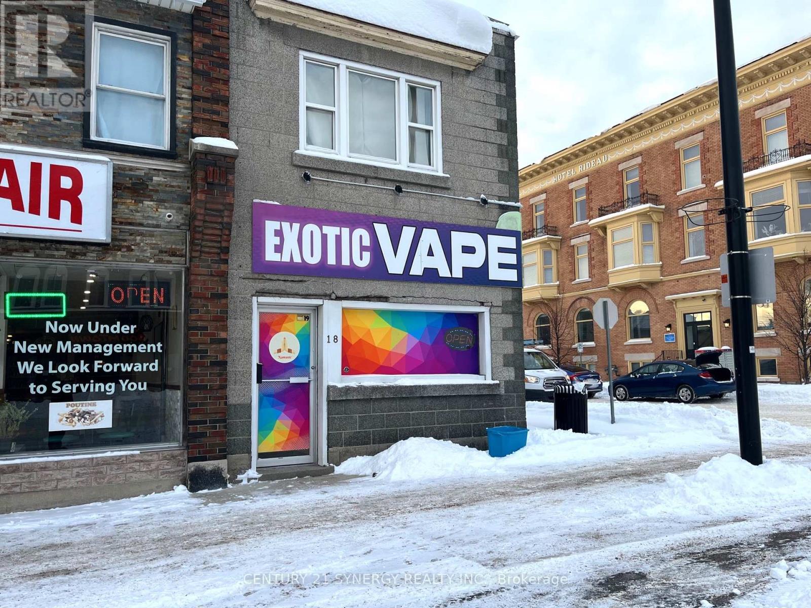 18 BECKWITH STREET N