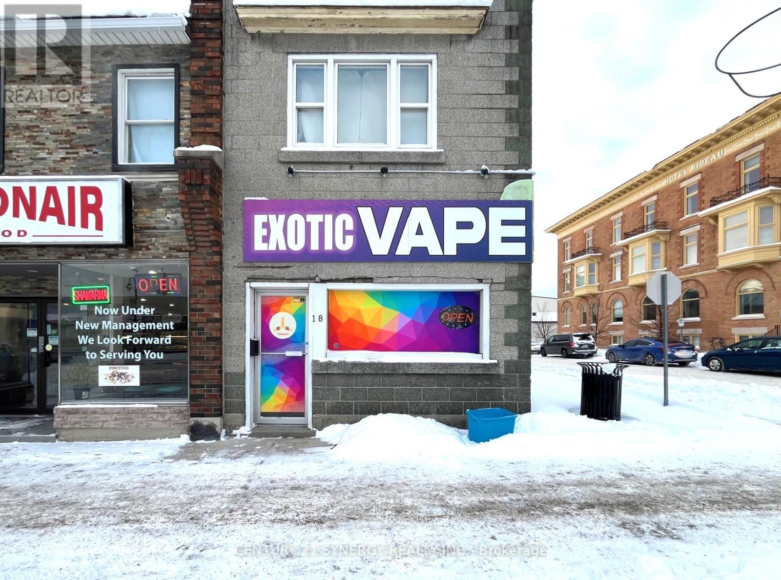 18 BECKWITH STREET N