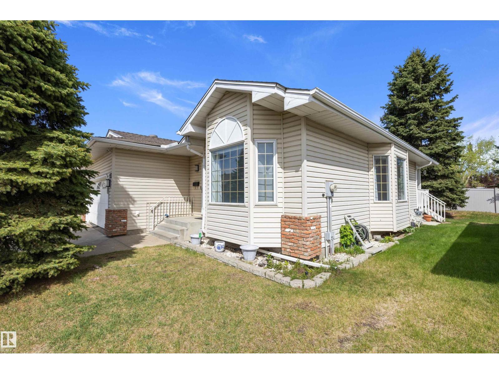 933 YOUVILLE DR W NW