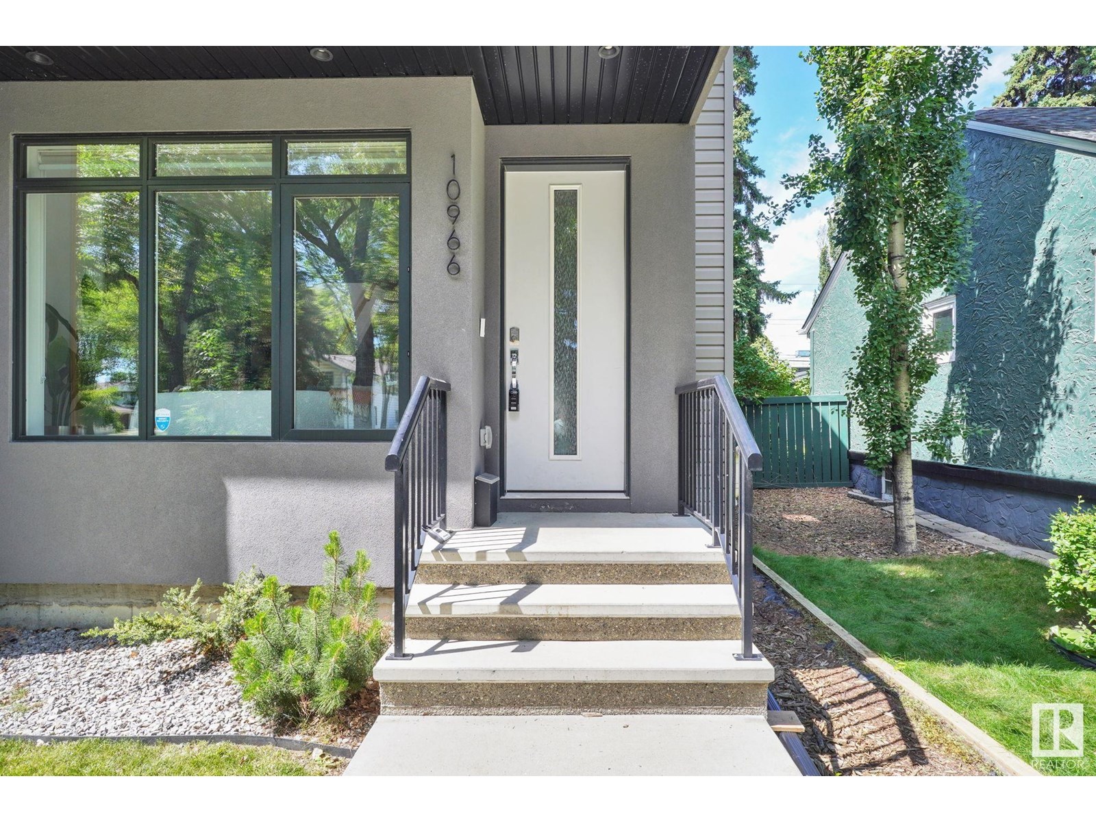 10966 123 ST NW